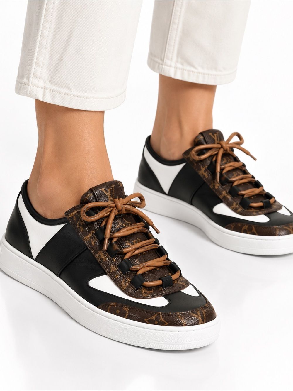LOUIS VUITTON Blackโ& Brown LV Monogram Leather Sneakers EU37